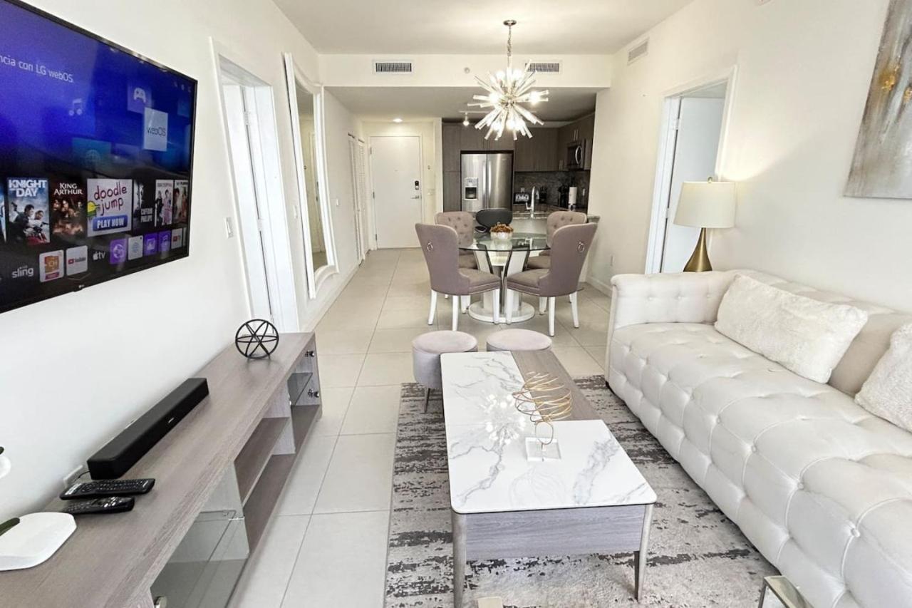 Appartamento Style Luxury Living In Doral, Miami