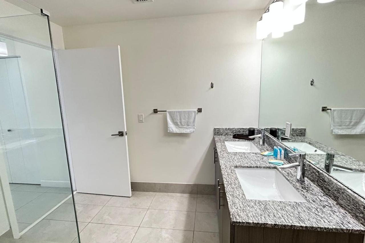 Style Luxury Living In Doral, Apartment